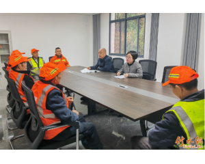 修水公路分中心为新建道班送上“安全必