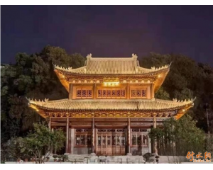 周季凤与武昌明远楼